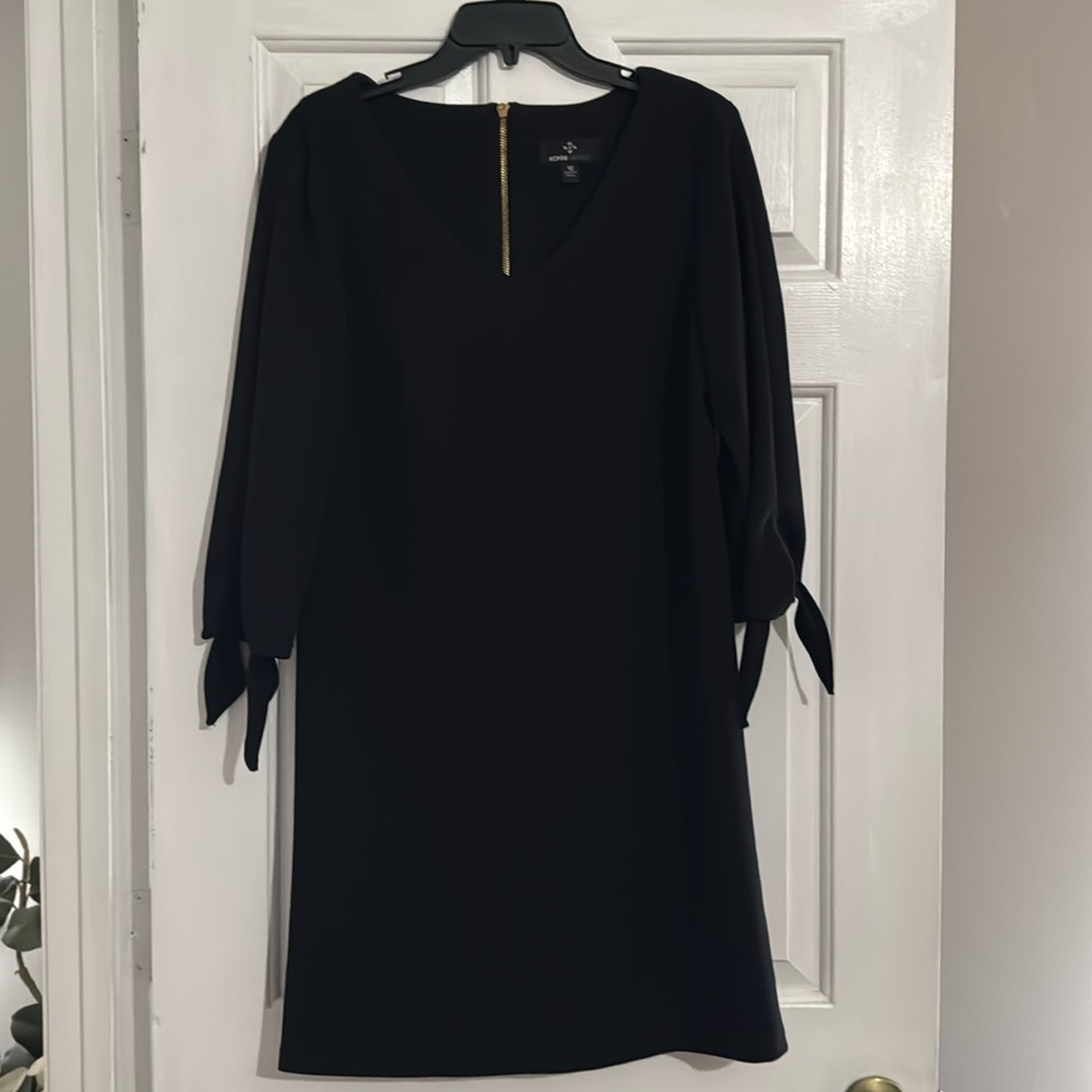 Ronnie Nicole little Black Dress